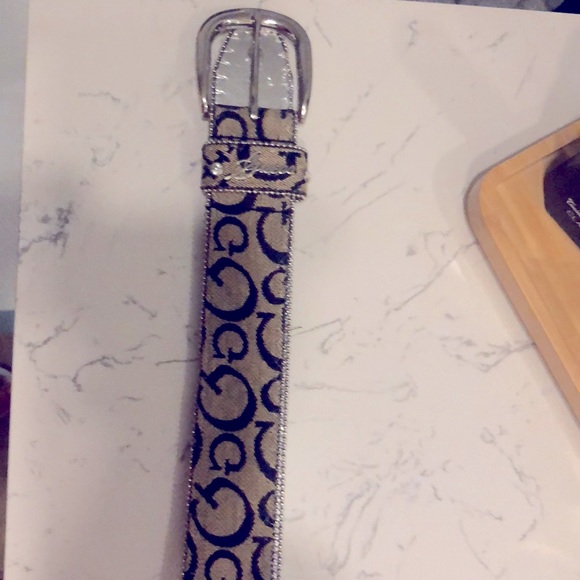 Guess belt large, 43” long - Picture 7 of 9